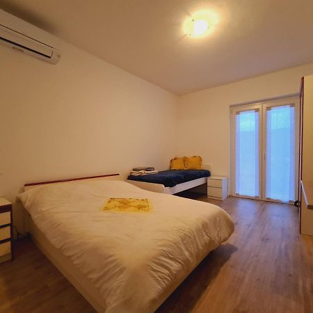 Countryside Apartment Копер Экстерьер фото