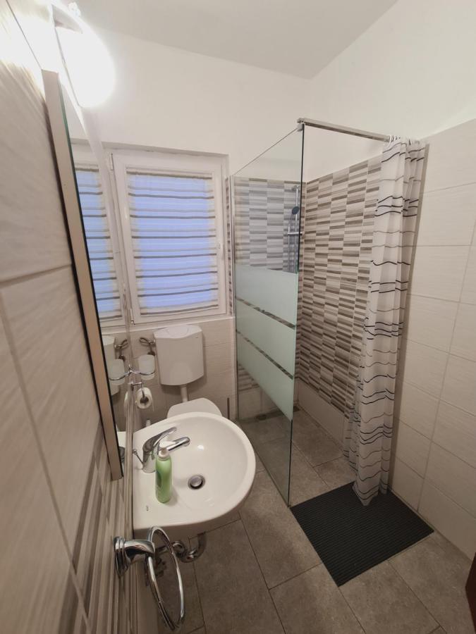Countryside Apartment Копер Экстерьер фото