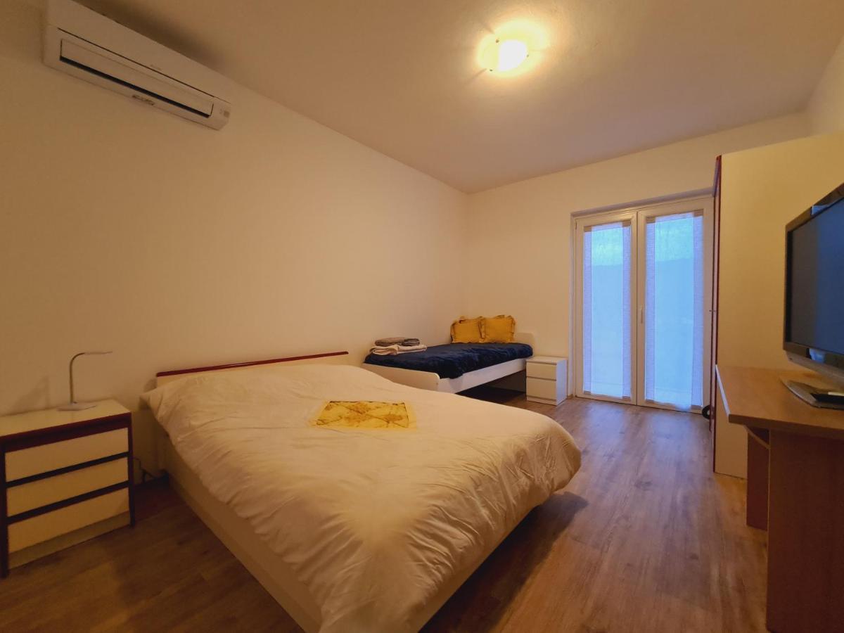 Countryside Apartment Копер Экстерьер фото